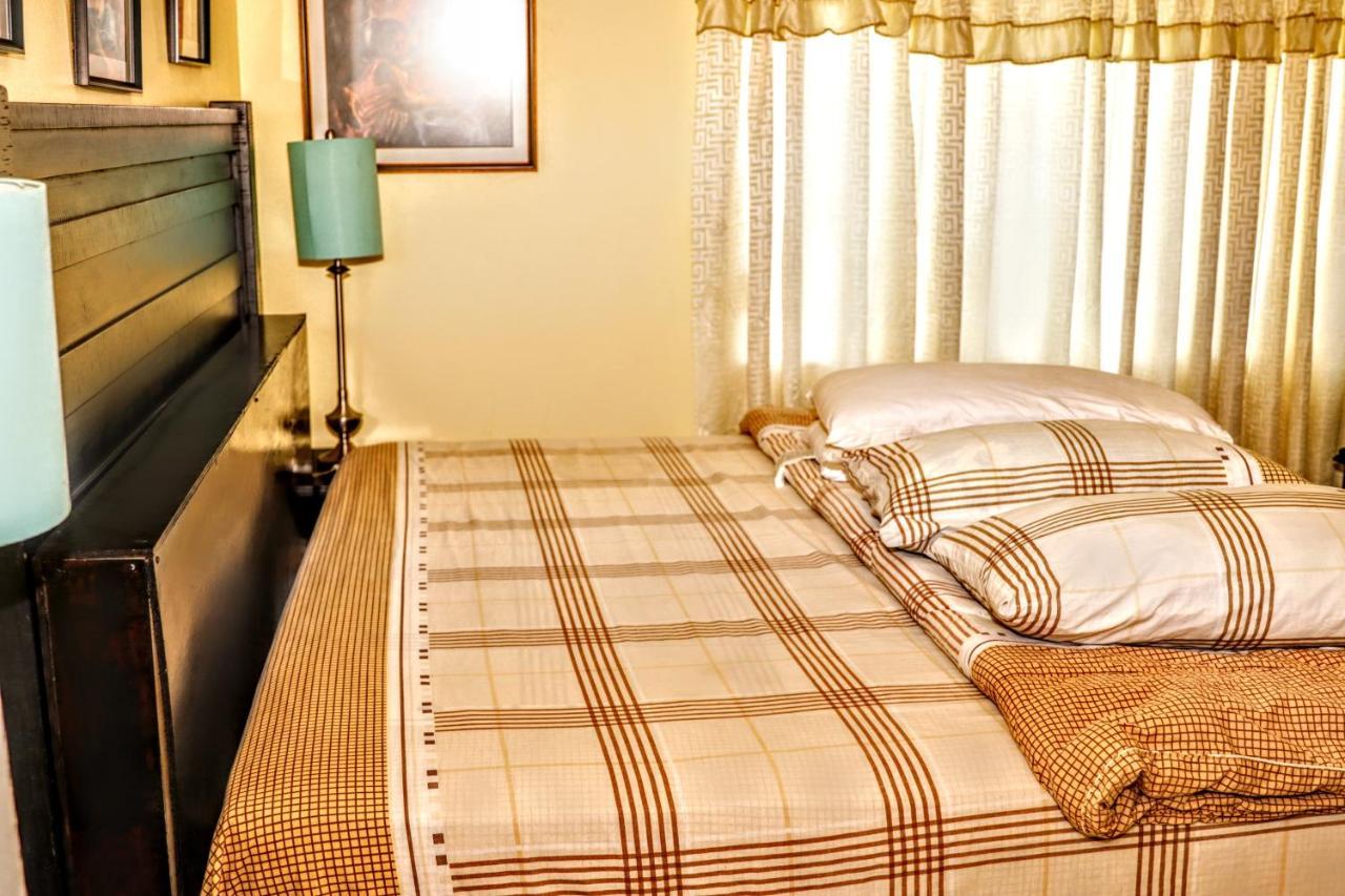 Crystoural Suites Near The Us Embassy - Gated & Secure - 2 Bedrooms, 2 Beds, 4 Guest Кингстън Екстериор снимка